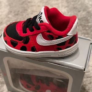 Nike Air Force 1 SE - inflant Nike shoes 2c - new